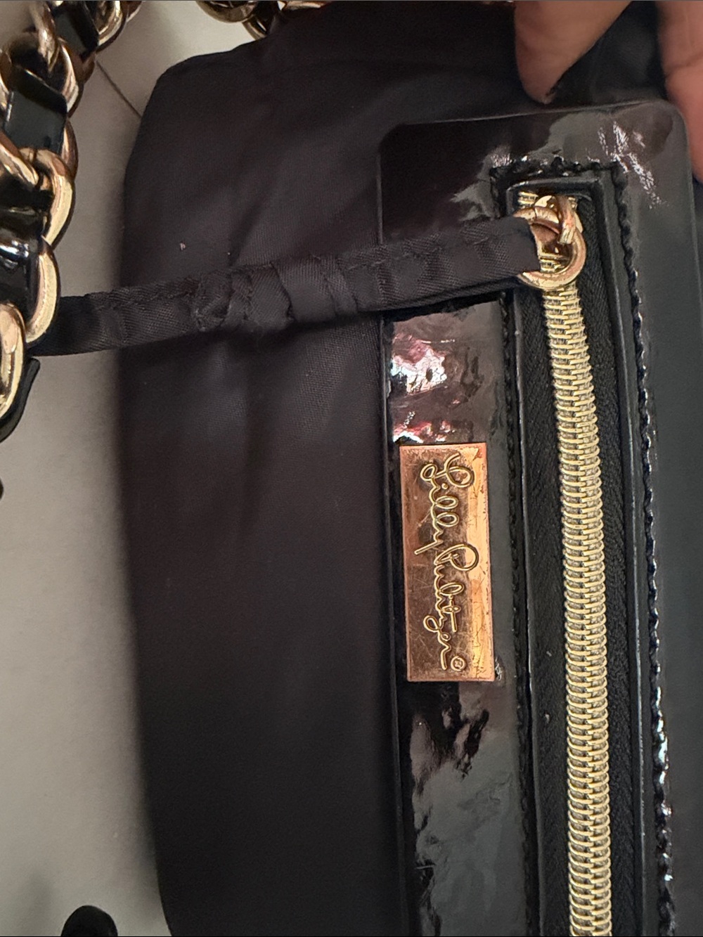 Lilly Pulitzer Black Crossbody with Gold Hardware - Picture 5 of 6